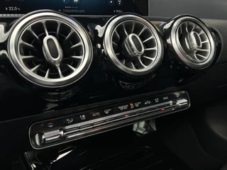 Mercedes-Benz CLA Mercedes-Benz CLA Shooting Brake 220 191pk | AMG-Line | Schuif-kanteldak | Burmester | Trekhaak elektrisch wegklapbaar - afbeelding nr 33