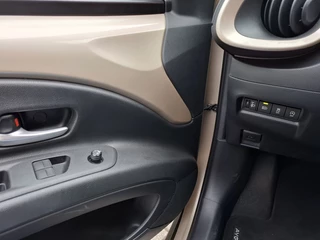 Toyota Aygo Toyota Aygo X 1.0 VVT-i Pulse CVT Parkeersensoren voor + achter - afbeelding nr 11