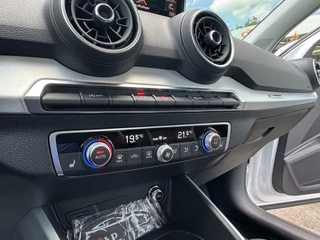 Audi Q2 Audi Q2 35 TFSI Epic Automaat Navi Cruise Clima Dealer NAP - afbeelding nr 28