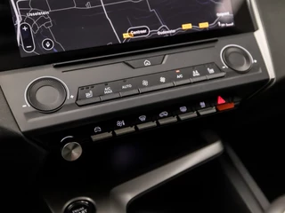 Peugeot 308 Peugeot 308 SW 1.2 PureTech Business Sport (APPLE CARPLAY, GROOT NAVI, LEDER, VIRTUAL COCKPIT, STOELVERWARMING, SPORTSTOELEN, LED KOPLAMPEN, GETINT GLAS, CRUISE, NIEUWSTAAT) - afbeelding nr 9