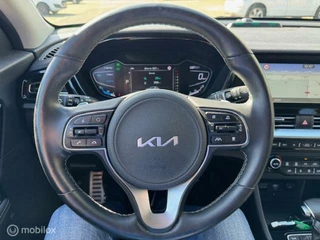 Kia Niro Kia Niro 1.6 GDi PHEV DynamicPlusLine  55km volledig electrisch rijden  Hierna hybride , Dodehoek detectie , Trekhaak afneembaar , Keyless entry , Navigatie , Camera , Parkeerhulp voor & Achter , fab garantie - afbeelding nr 25