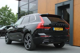 Volvo XC60 Volvo XC60 2.0 T8 Twin Engine AWD R-Design | Pano | Trekhaak - afbeelding nr 10