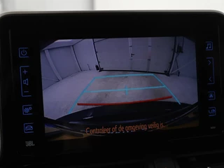 Toyota C-HR Toyota C-HR 1.8 Hybrid Style | Stoelverwarming | Navigatie |  Adaptive cruise | Camera | Trekhaak | JBL audio | Dodehoek detectie | Keyless - afbeelding nr 15