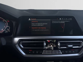 BMW 3 Serie BMW 330e Plug-in Hybrid | 66.417 km | Shadow Line | M Velgen | Achteruitrijcamera | Stoelverwarming|PDC| - afbeelding nr 33