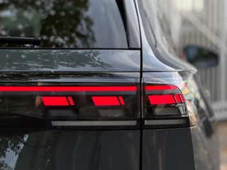 Volkswagen Tiguan Volkswagen TIGUAN 1.5 eTSI DSG Lane ass Drive pilot CarPlay 150 PK Keyless Camera Sfeerverlichting Life edition Direct leverbaar - afbeelding nr 11