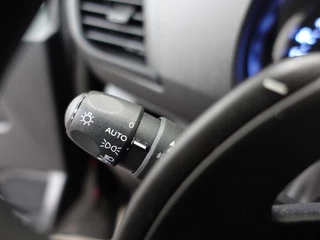 Peugeot Expert Peugeot Expert 145pk L3 Automaat Navigatie Trekhaak Carplay Cruise control Airco parkeersensoren - afbeelding nr 13