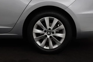 SEAT Leon SEAT Leon 1.0 TSI Style | Full LED | Carplay | Keyless |  Navigatie | Parkeerhulp | Climate control | Cruise control | Getint glas - afbeelding nr 27