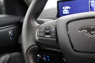 Ford Mustang Mach-E Ford Mustang Mach-E RWD 75 KWH - Carplay, Camera, Digitaal Cockpit, Leer - afbeelding nr 15
