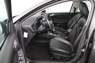 Ford Focus Ford Focus 1.0 EcoBoost Titanium Business (PANORAMADAK, TREKHAAK, ACHTERUITRIJCAMERA, STOEL/STUUR VERWARMING, SFEER) - afbeelding nr 7