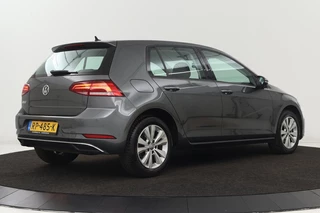 Volkswagen Golf Volkswagen Golf 1.0 TSI Comfortline | Carplay | Navigatie |  Adaptive cruise | Climate control | PDC | Bluetooth | Comfortstoelen | LED - afbeelding nr 26