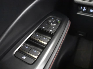 Lexus LBX Lexus LBX 1.5 Hybrid Elegant | Tech Pack | Parkeersensoren V+A | Leder - afbeelding nr 24