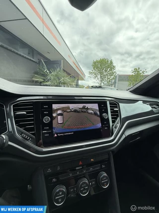 Volkswagen T-Roc Volkswagen T-Roc 1.0 TSI Sport / Virtual dash / Full led / - afbeelding nr 15